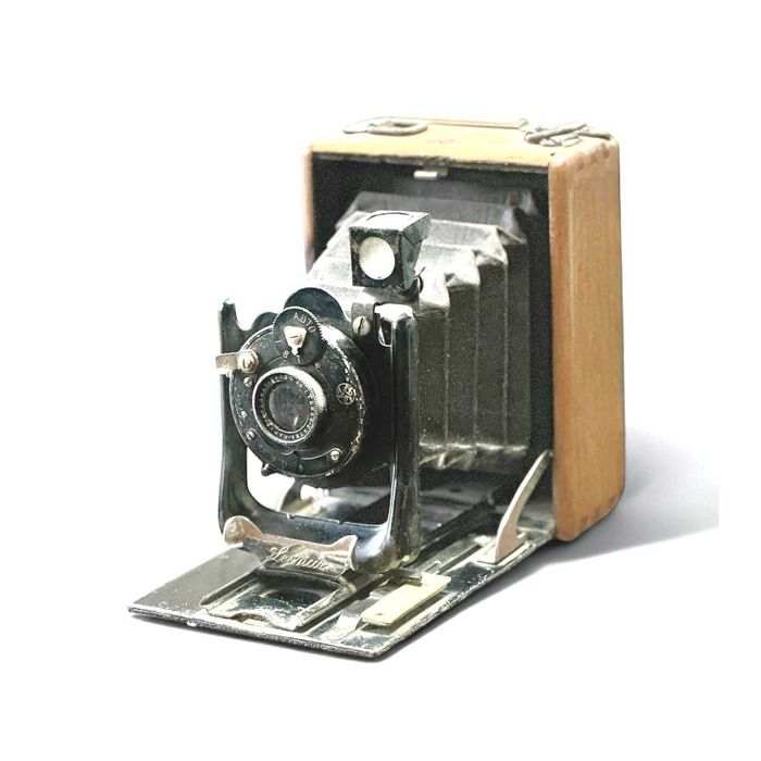Старинный Фотоаппарат Leonar