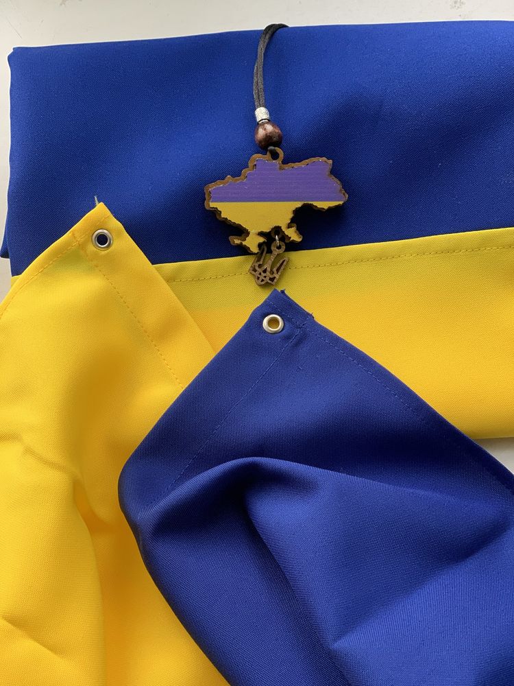Державний прапор України 105*70см з люверсами синьо-жовтий з габардину