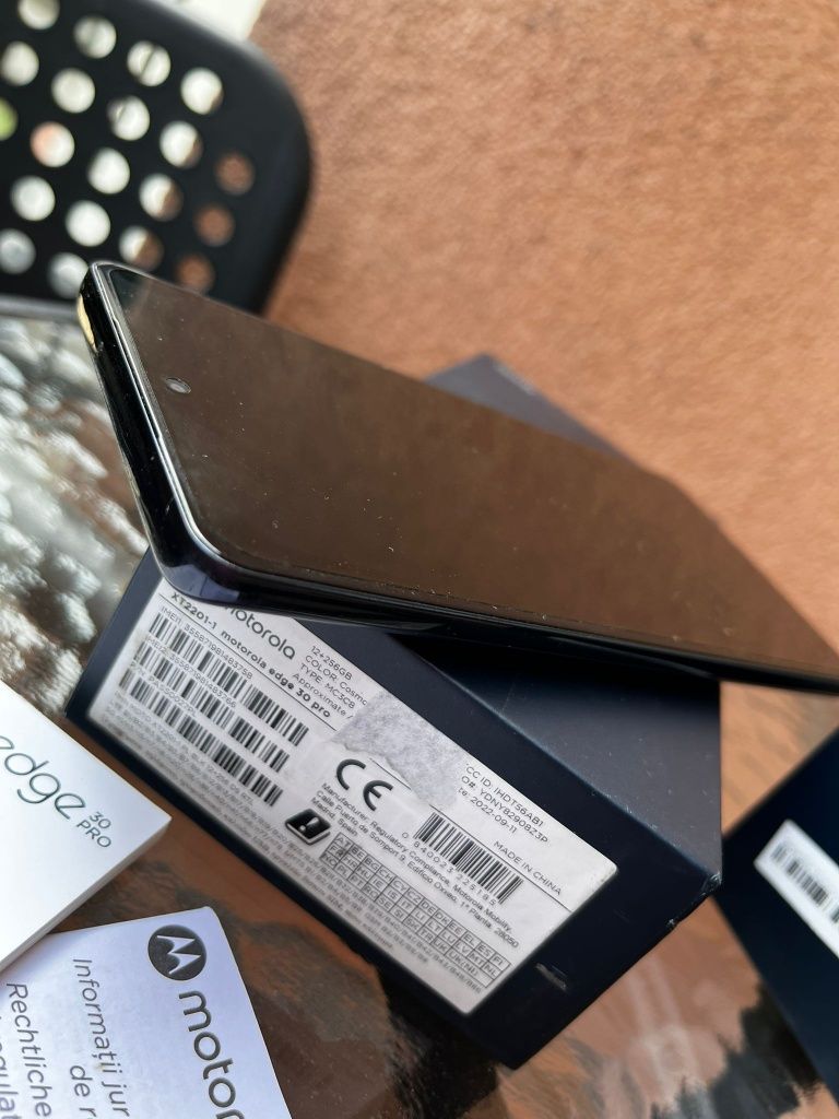 Motorola moto edge 30 pro 12/256