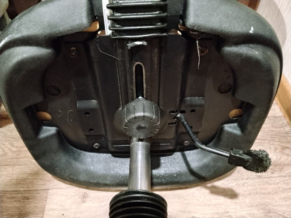 Компьютерное кресло бу.