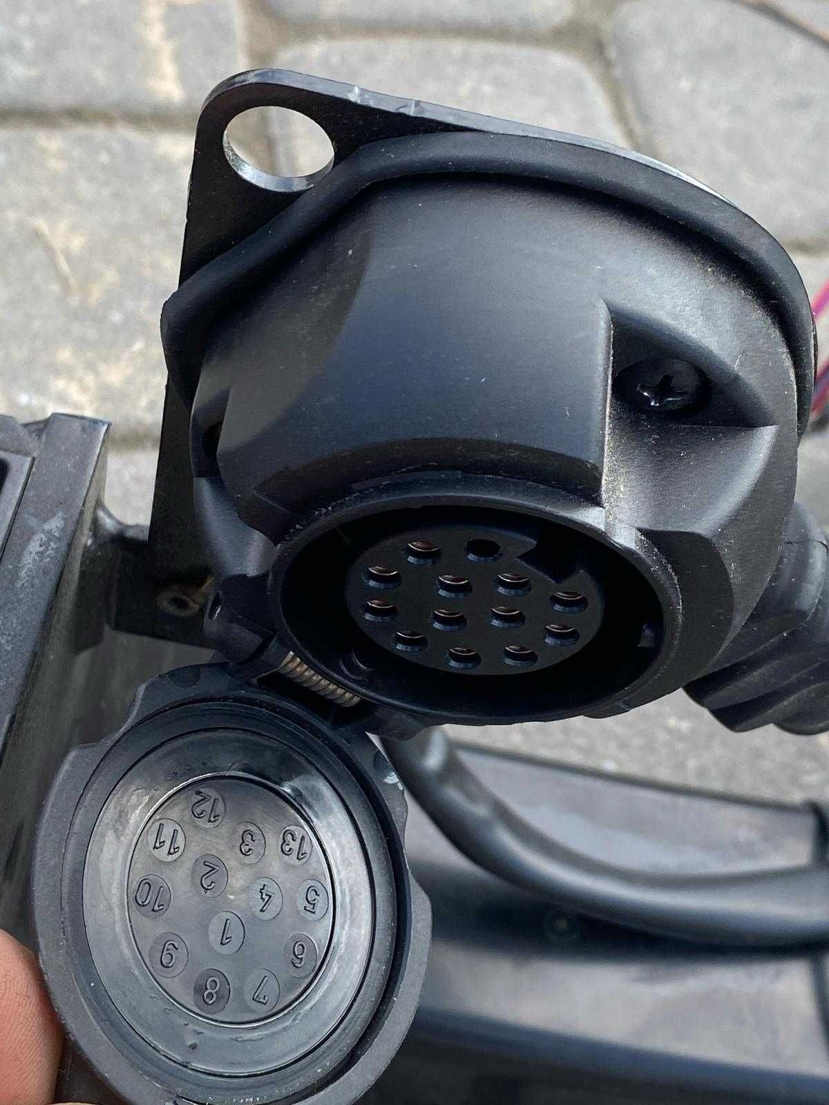Hak holowniczy VW ID4 wiązka