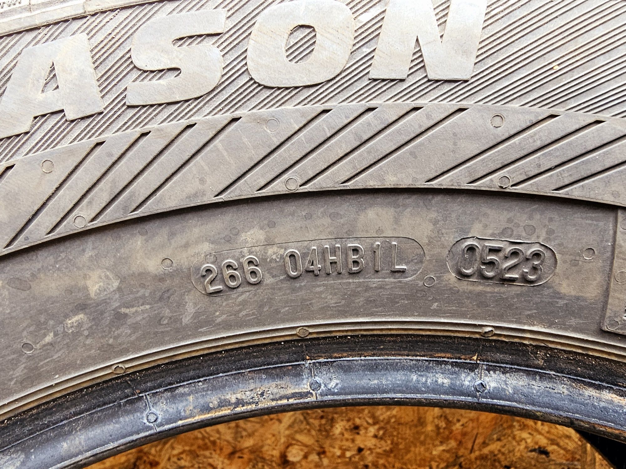 Idealne!!  8,5mm. 215/65 r16C Platin RP700 VAN All Season. 2023rok!