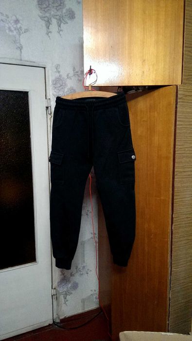 Штаны карго на мальчика  DOFFBI 140р. плотные много карманов