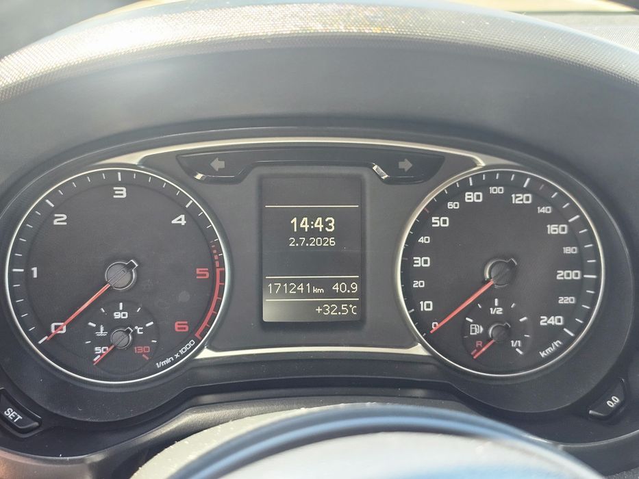 Audi A1 1.6 Tdi S.Line — foto 7