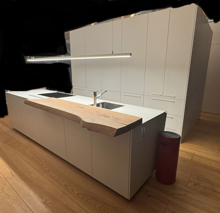 Bardzo duża wyspa kuchenna - kuchnia