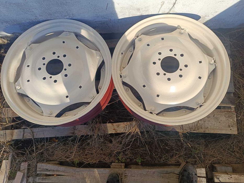 Felgi na tył do Ursusa C 330