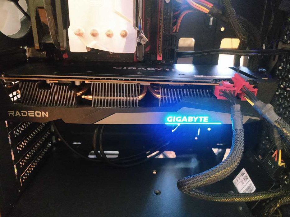 Відеокарта Gigabyte Radeon RX 6700 XT Gaming OC