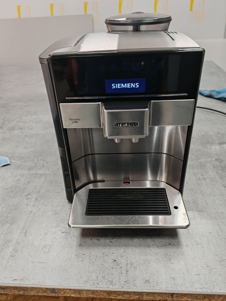 Siemens EQ.6 Plus S100