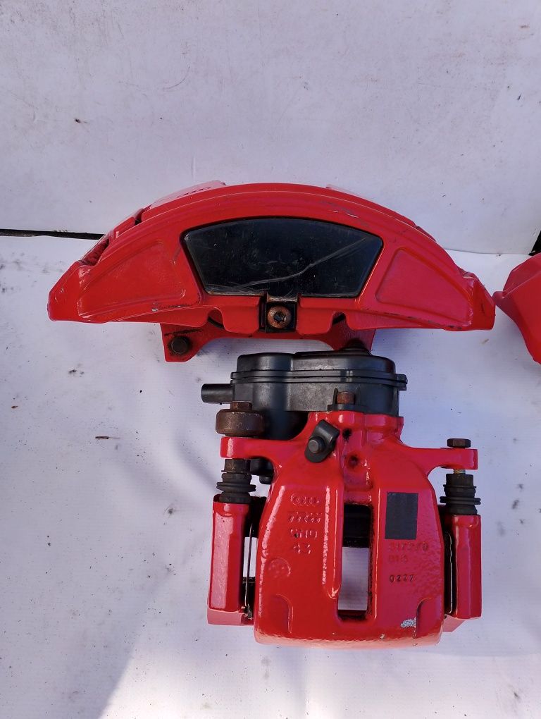 Audi Zaciski Jarzma Hamulce Przód 356mm Tył 330 A3 A4 A5 A6 A7 SWAP