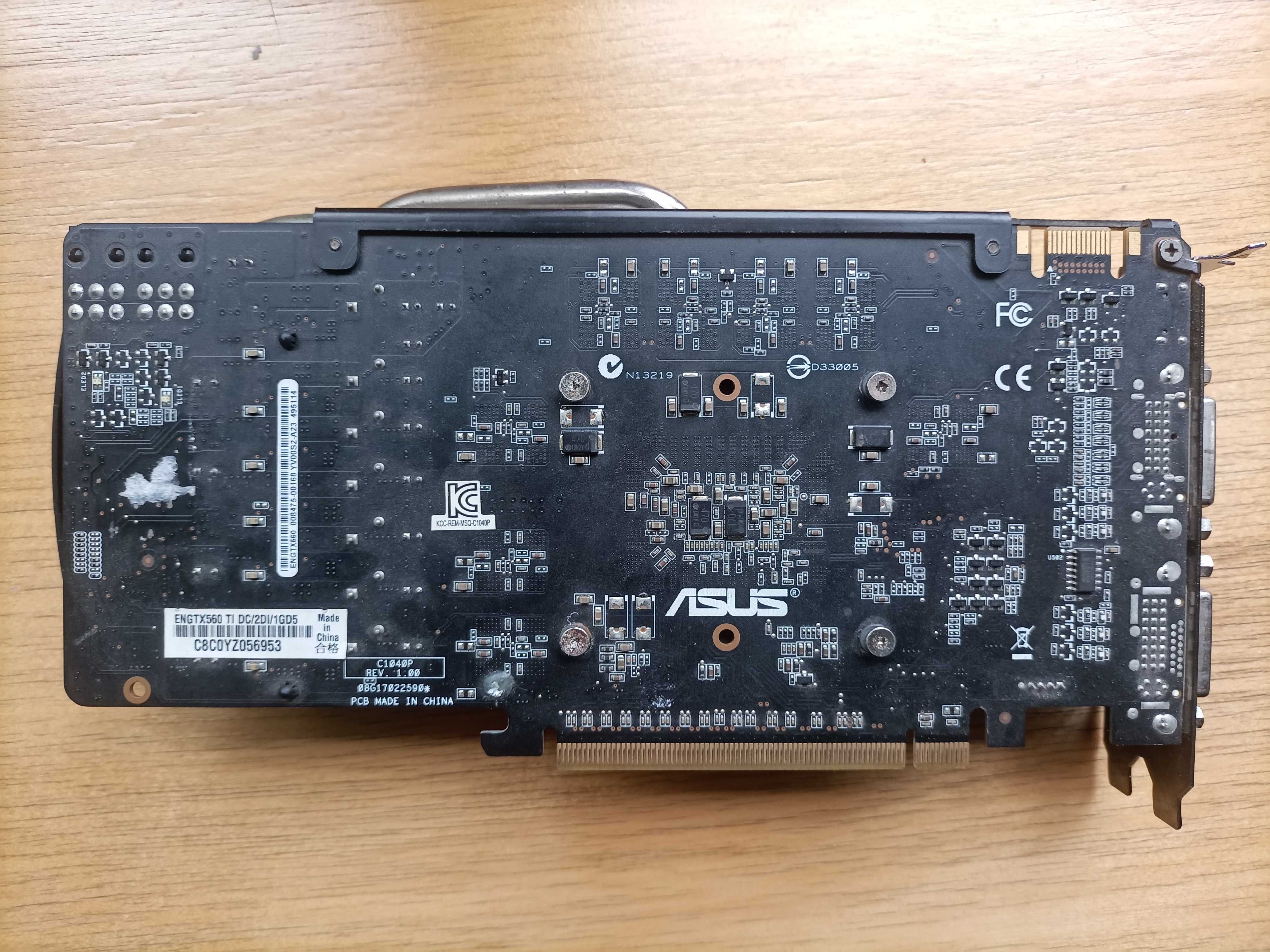 Видеокарта Asus GTX 560 TI 1024Mb 256Bit GDDR5(Рабочая!)