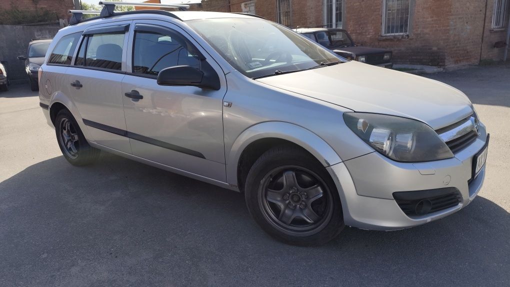 Opel astra h 1.9
