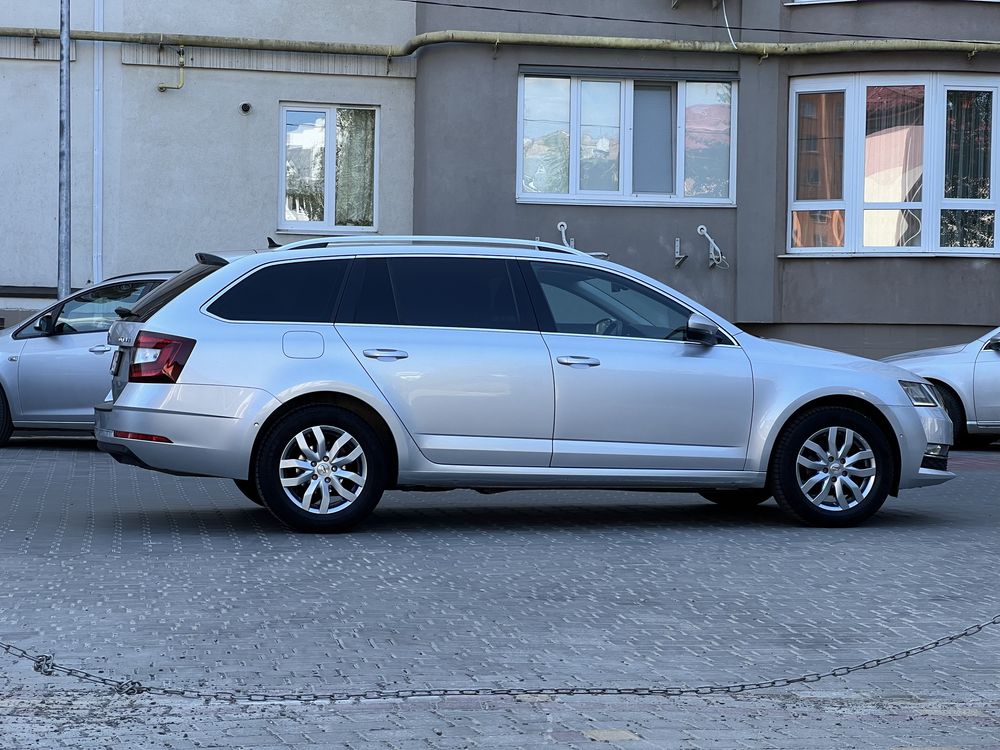 Skoda Octavia Style Canton