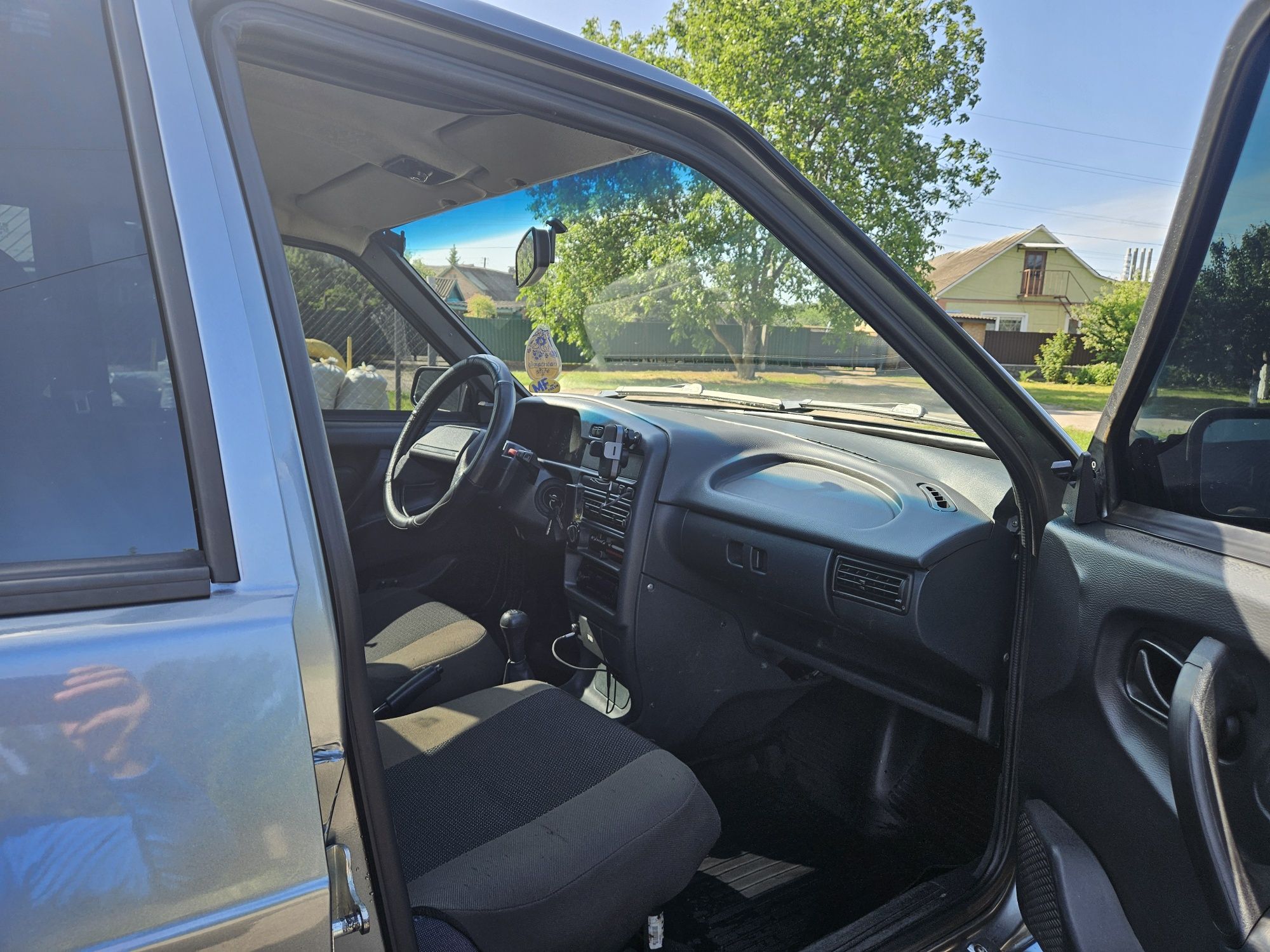 ВАЗ Lada 2115 1.6