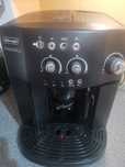 Ekspers do kawy DeLonghi Magnifica 4000b