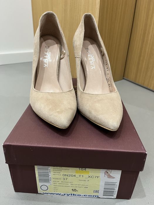 Zamszowe szpilki beżowe Ryłko, r.37