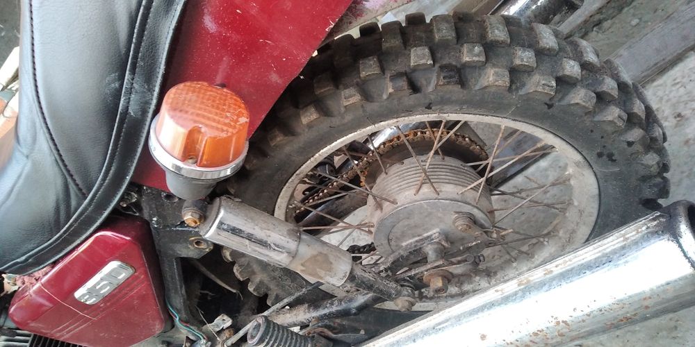 Ява ендуро  крос