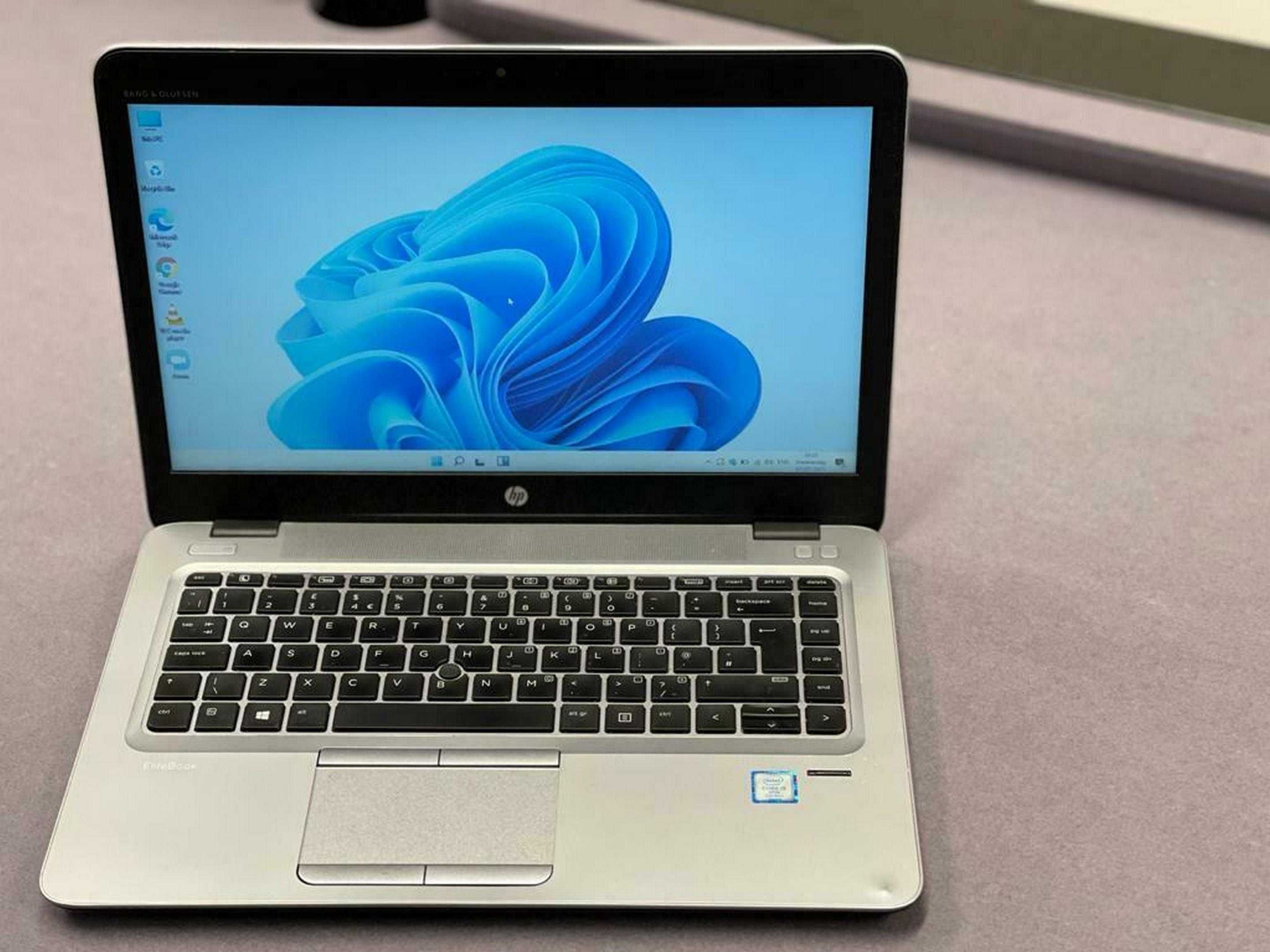 HP Elitebook 14" i7/8GB/180SSD gama Profissional