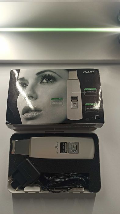 Urządzenie do peelingu kawitacyjnego