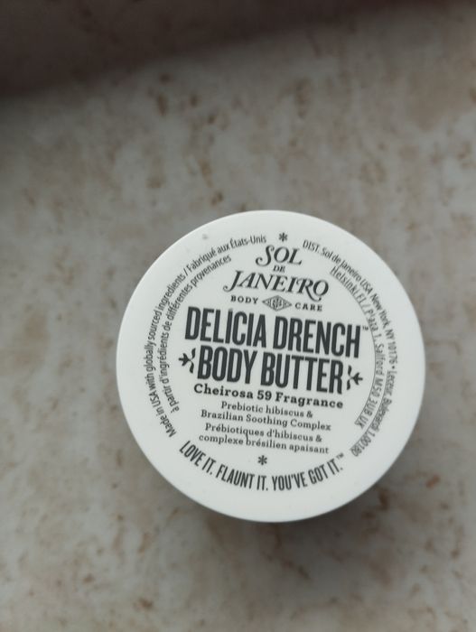 Balsam do ciała sol de Janeiro