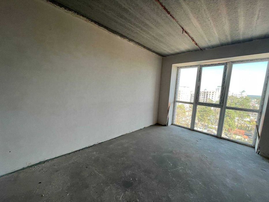 Квартира з видом на парк Правика. 2% оформлення.