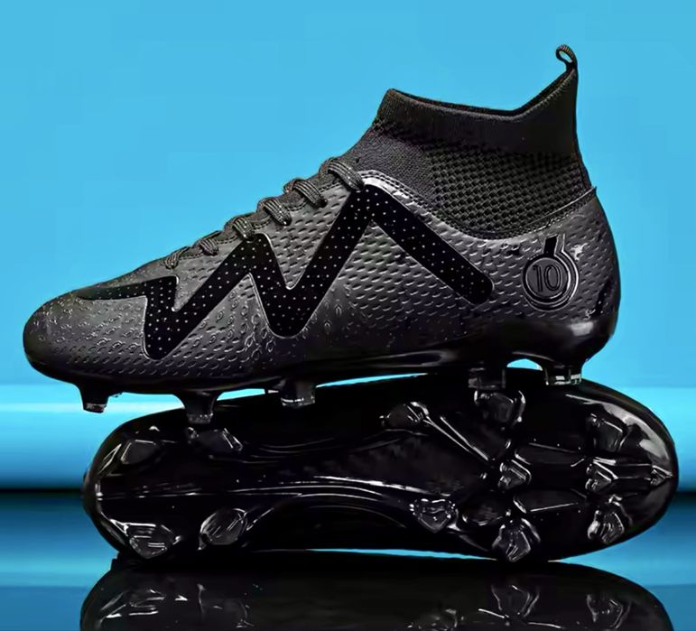 Korki lanki skarpeta obuwie piłkarskie futbolówki buty sportowe orlik