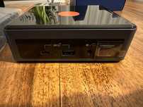 Mini komputer Intel NUC i3