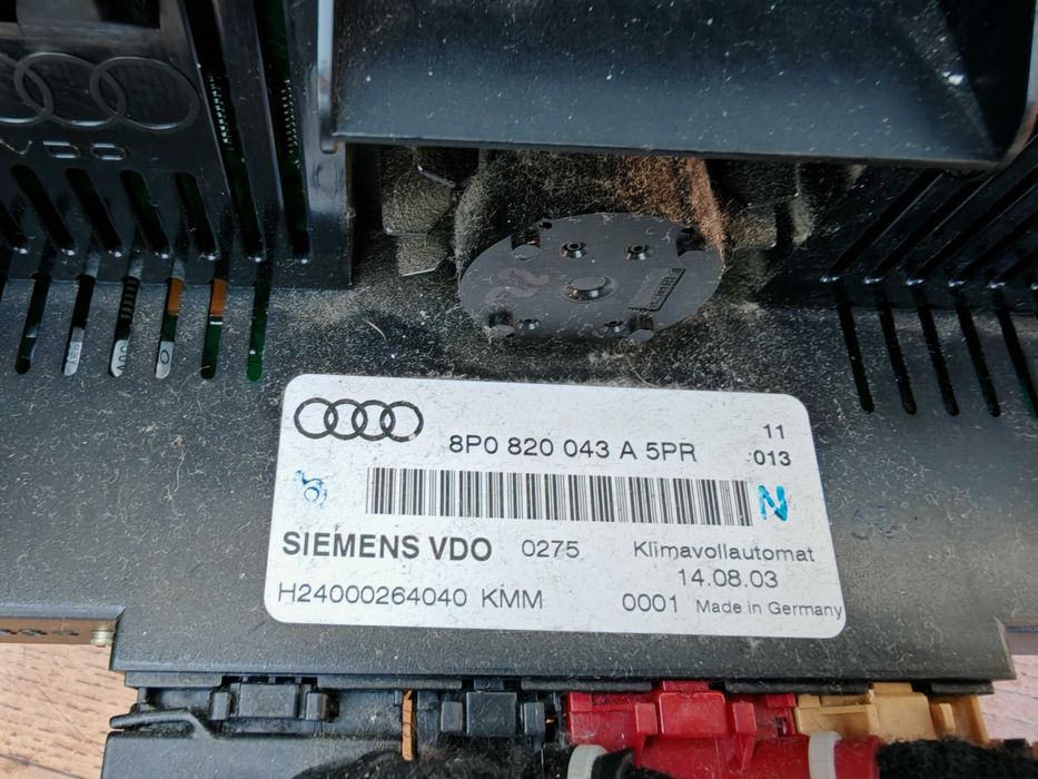 Audi A3 8P panel nawiewu klimatronic grzane fotele