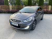 Hyundai accent 2012