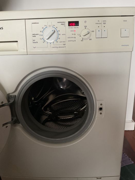 Máquina de Lavar Roupa Siemens