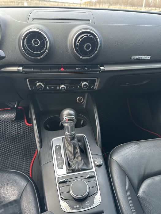 Audi A 3 2.0t quattro