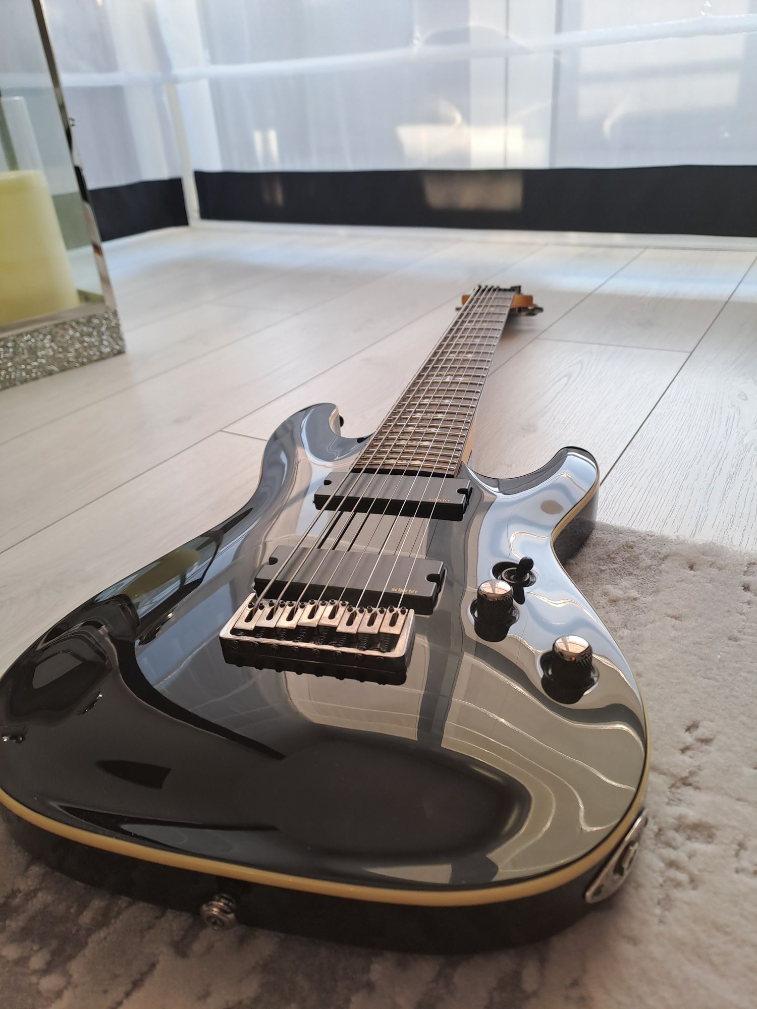 Schecter Omen 8 gitara elektryczna ośmiostrunowa