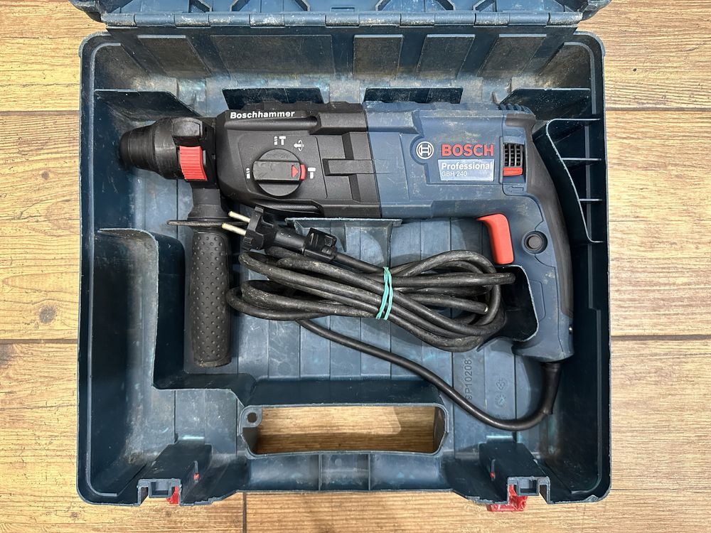 Młotowiertarka, młot udarowy BOSCH GBH240 - 2022r. + walizka