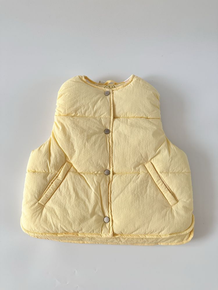Розпродаж залишків — Жилетка ZARA (оригінал), 92 р