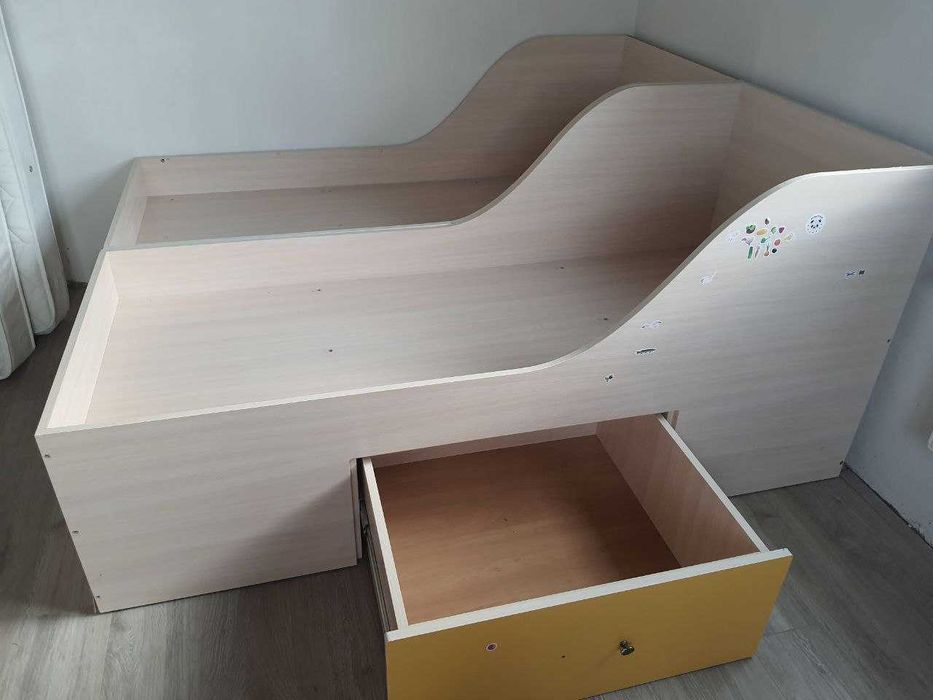 Дитяче ліжко віком від 5-15 років