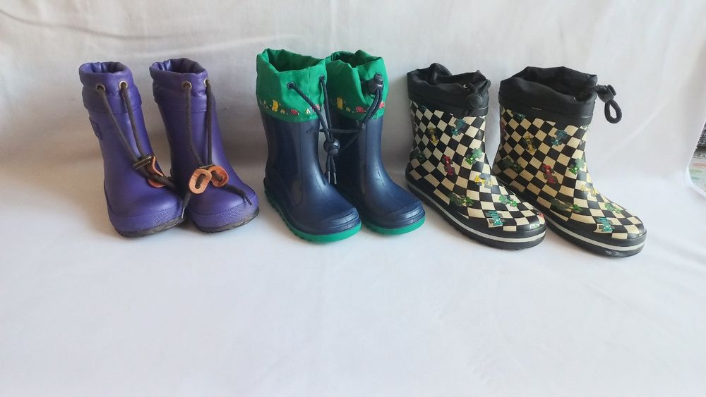 Резиновые сапоги 20, 22, 28,  размер