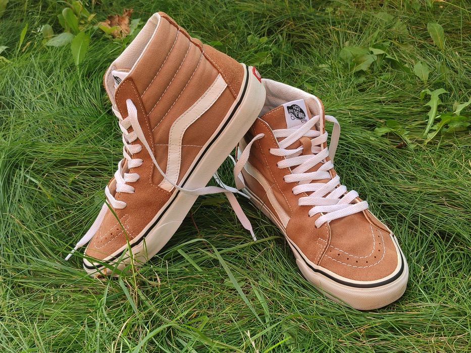 Високі скейтерські ванси VANS