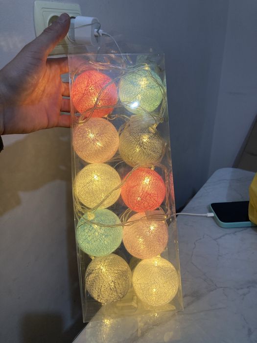 Гірлянди штора Роса а світящі шаріки