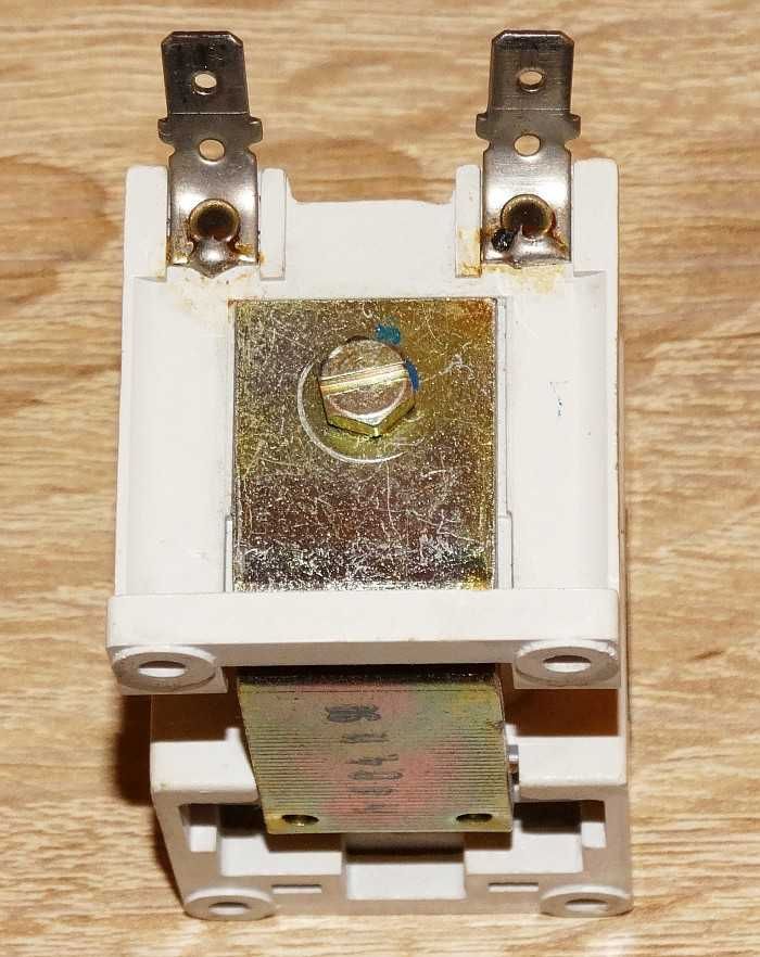 Stycznik jednobiegunowy prądu stałego typu S137C3/60V 40 A / 60 V DC