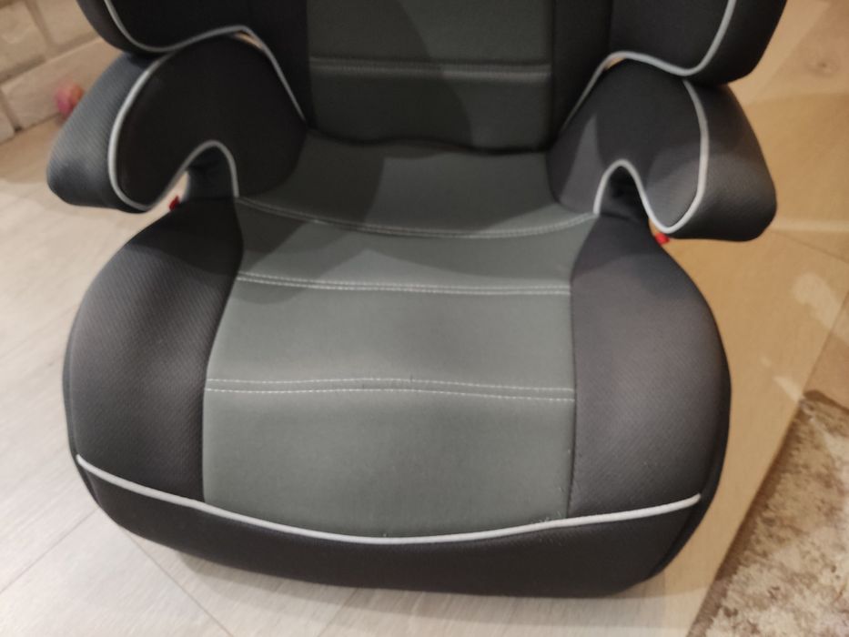 Fotelik samochodowy RicoKids 15-36 kg