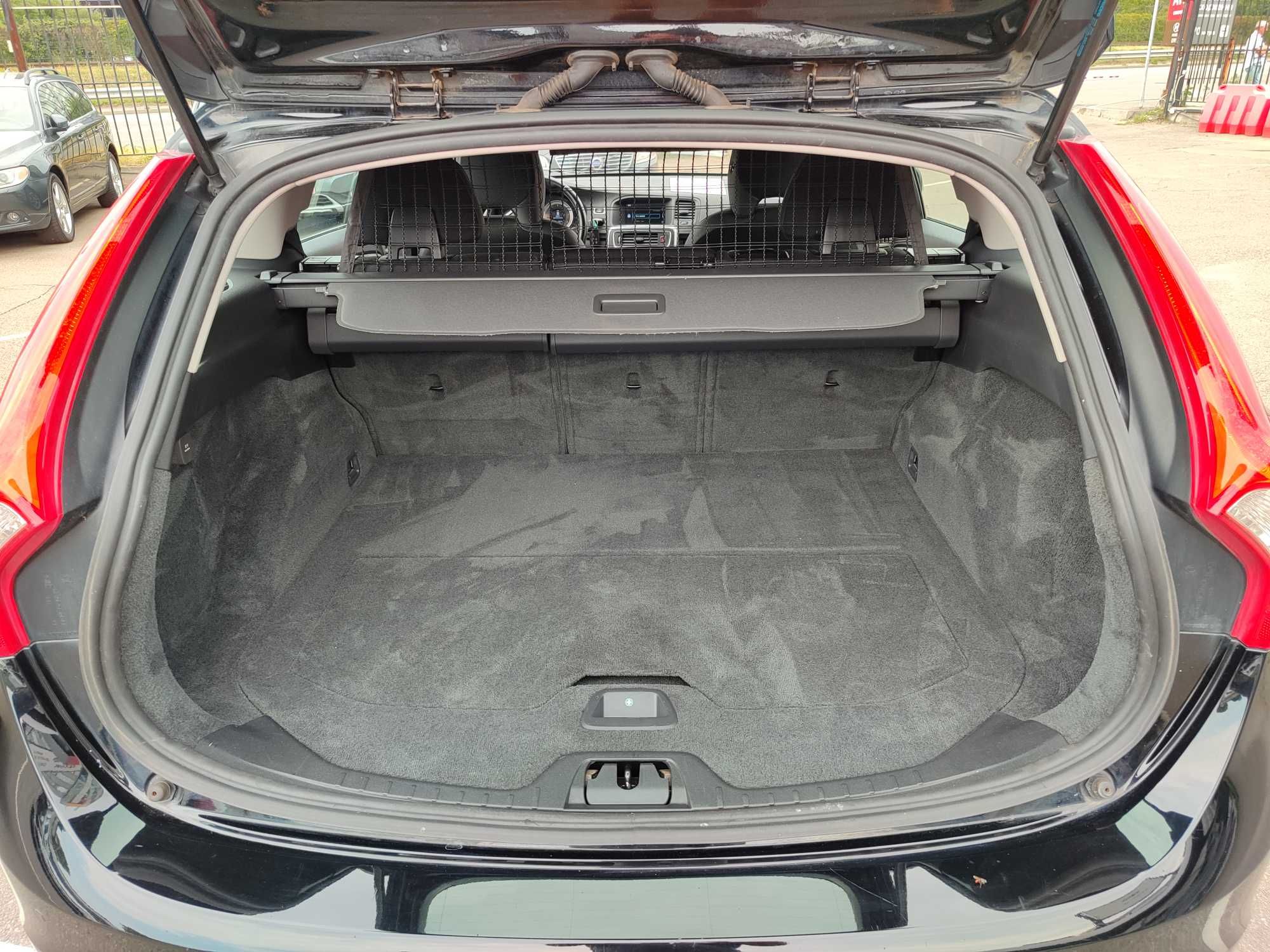 Volvo V60, 2012рік, 2,0 D3, дизель, з Німеччини