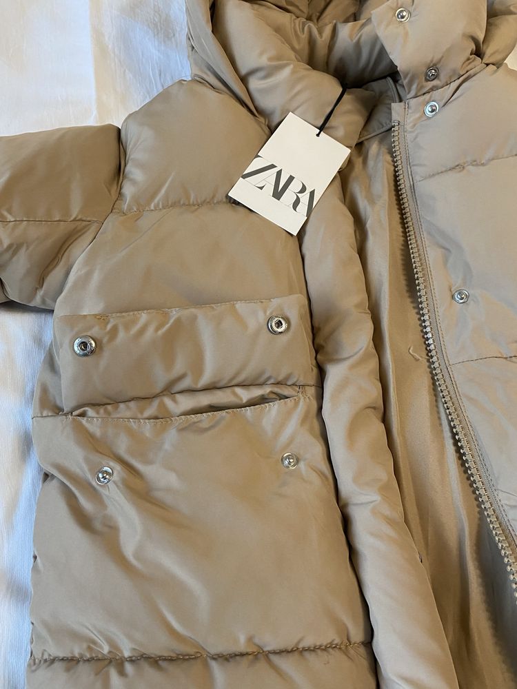 Нова Куртка на дівчинку Zara