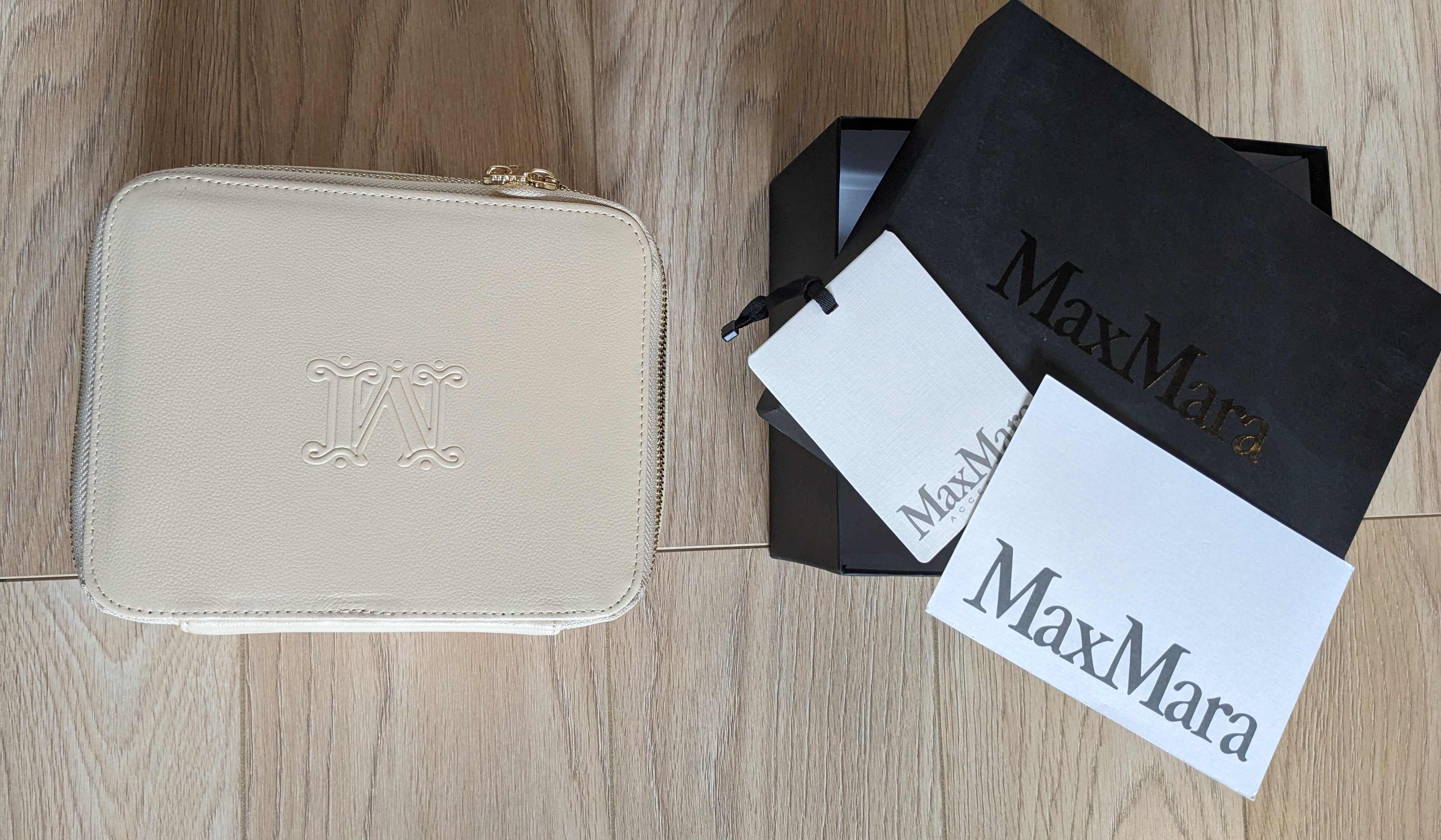 NOWA kosmetyczka z lusterkiem MAXMARA ze skóry