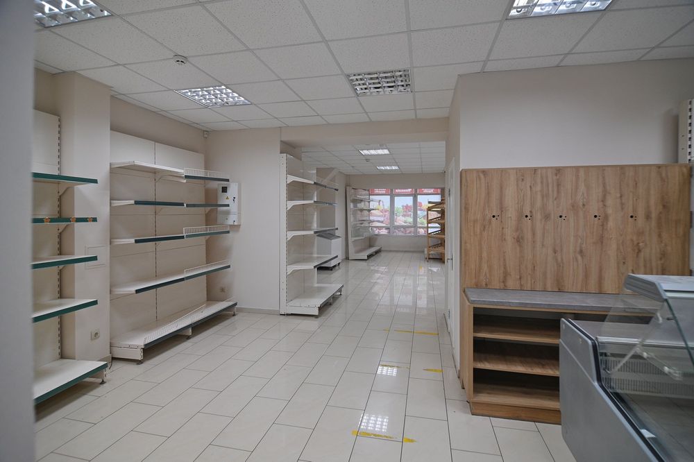 Комерція на два входи район Автовокзал