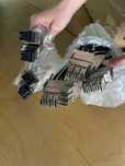 CISCO C9300-24T-E V05 
CISCO C9300-48P-E V05