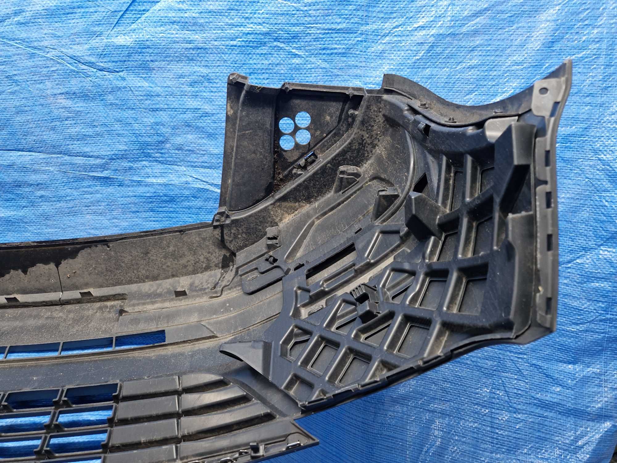 VW T6 LIFT zderzak przód Oryginał Bardzo Ładny