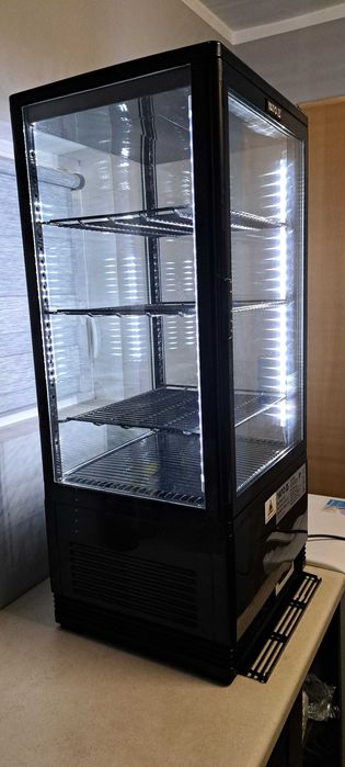 Lodówka, witryna chłodnicza YATO (YG-05056) o pojemnosci 78 litrów