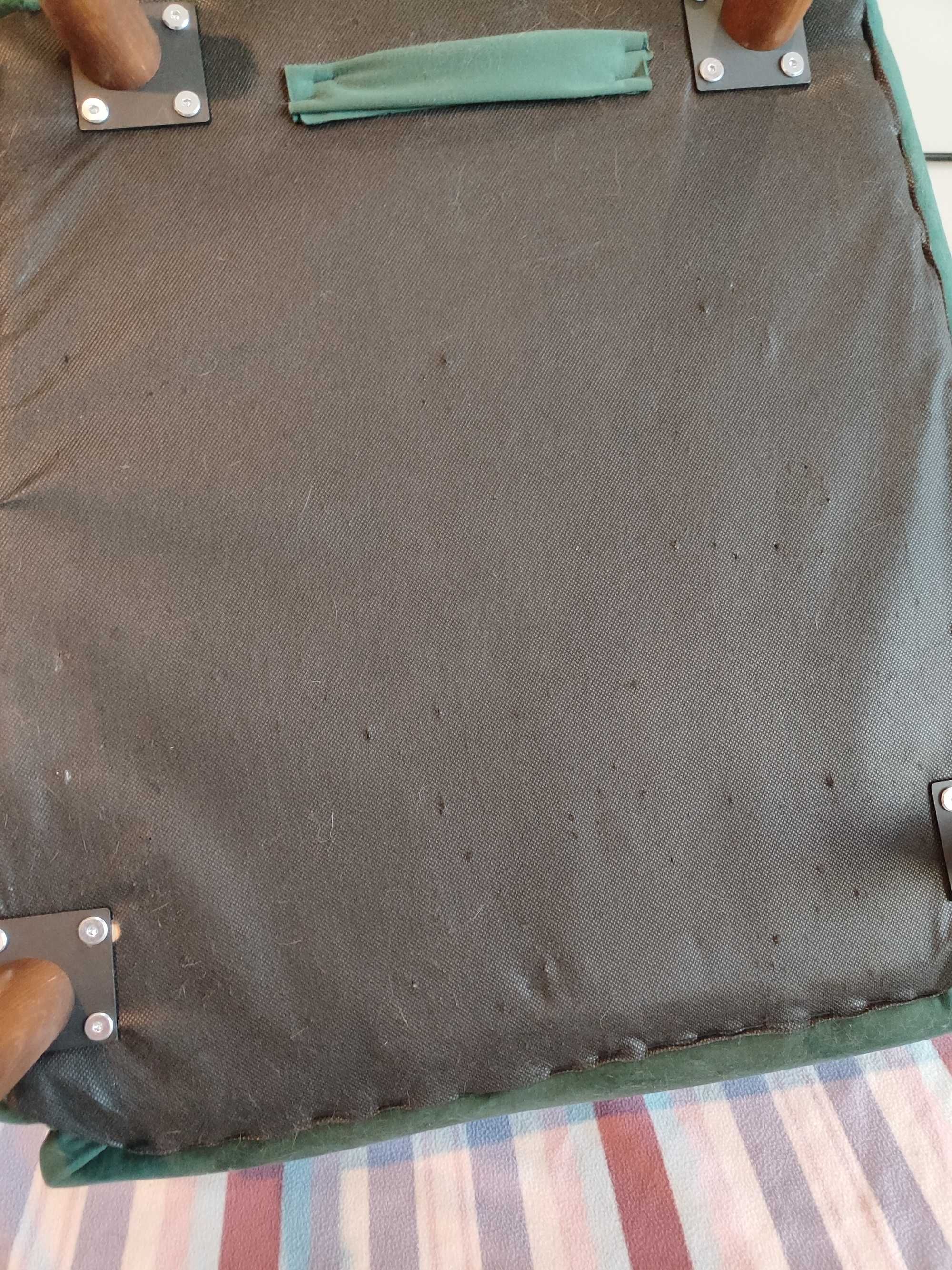 Zestaw wypoczynkowy zieleń butelkowa fotel i sofa uszak