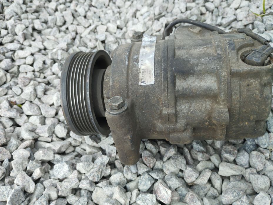 Компресор кондиціонера Volkswagen touran 2004-2010рік