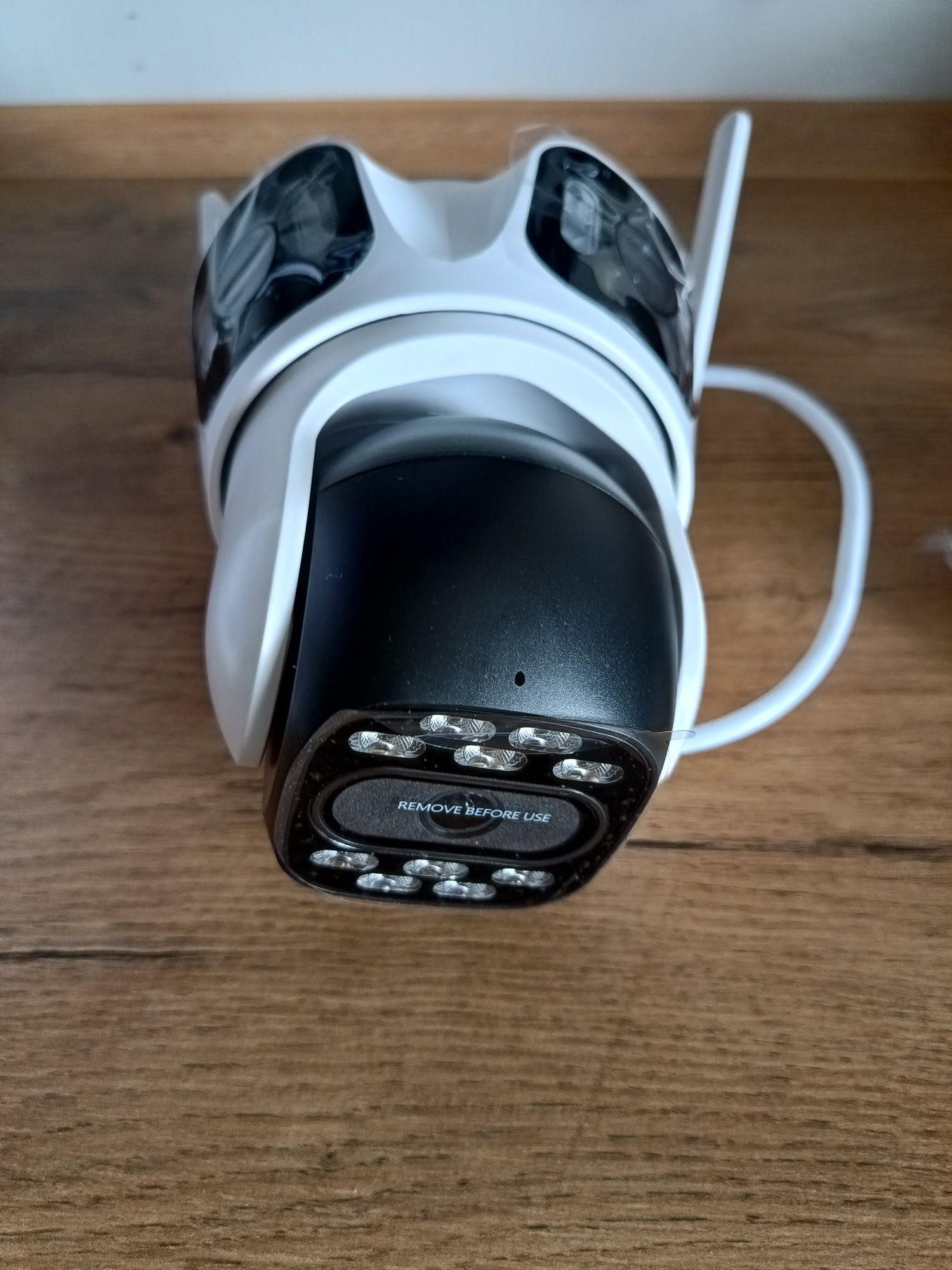 Kamera zewnętrzna obrotowa WiFi 3 obiektywy 6K, 8 x zoom karta 64G