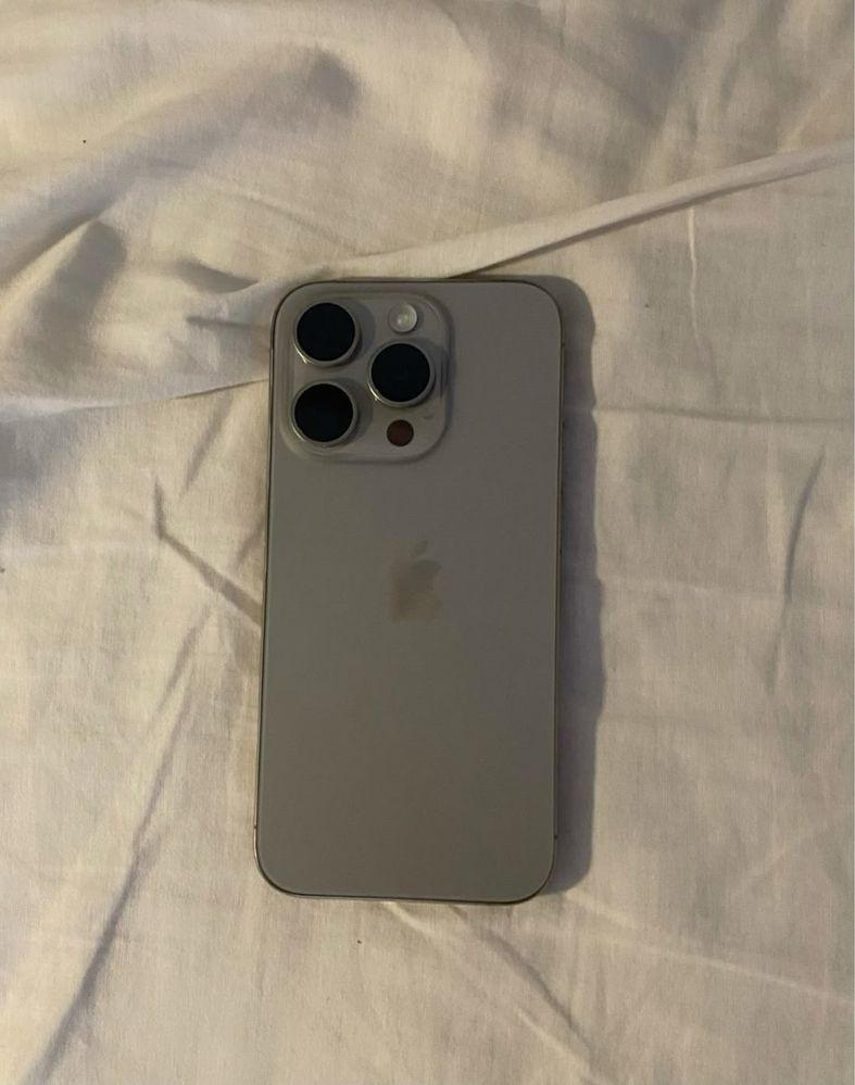 Iphone 15 pro 128GB E-SIM NEVERLOCK торг